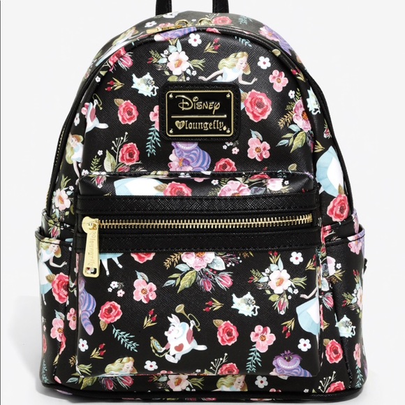 Meet your Posher - Picture 11 of 16